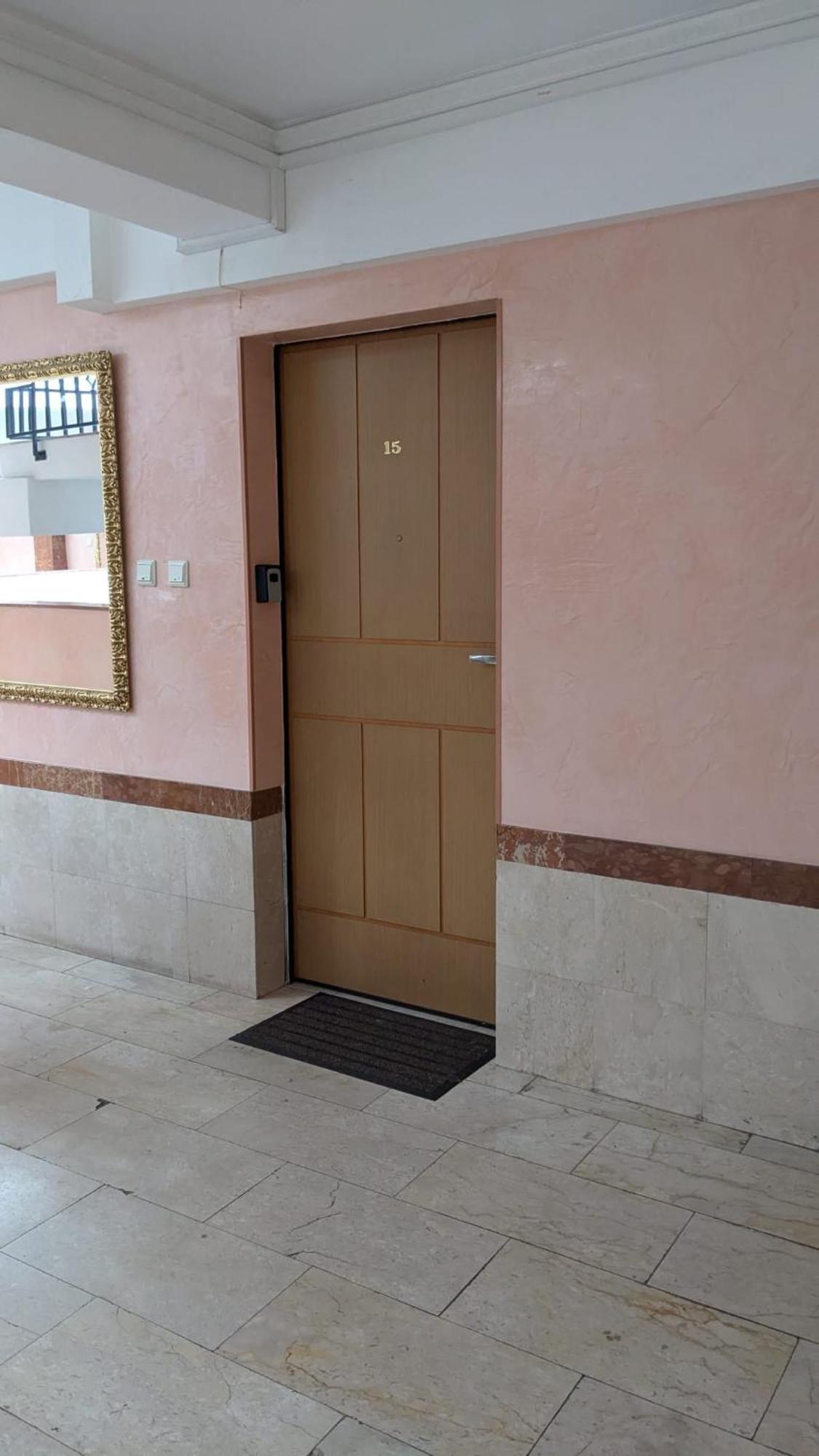 Apartment 3-bedroom In Town Square Wroclaw